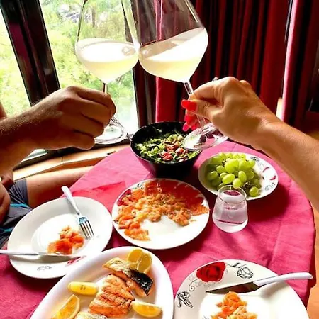 Apartman Next To Center