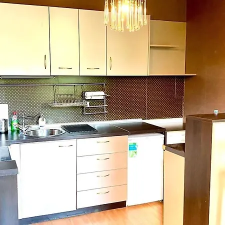 Next To Center Apartament *