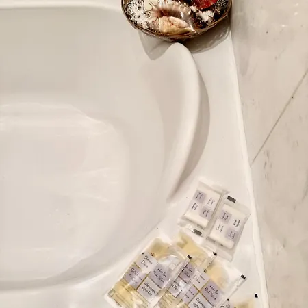 Apartman Next To Center Szófia